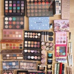 Eyeshadow Palette Collection